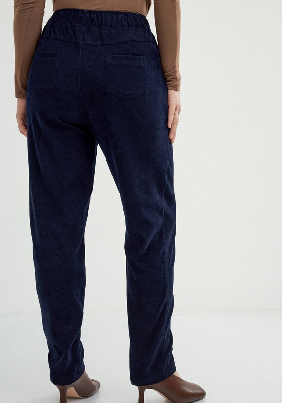 Брюки из микровельвета с комфортным поясом шир.  580, рис. 39