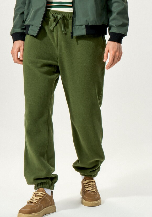 Брюки джоггеры на резинке по низу шир.  580, рис. 2