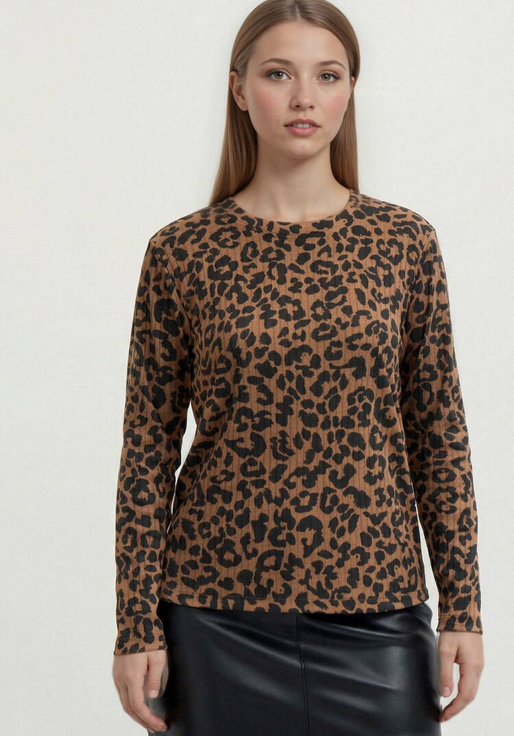 Лонгслив с анималистичным принтом шир.  750, рис. 19