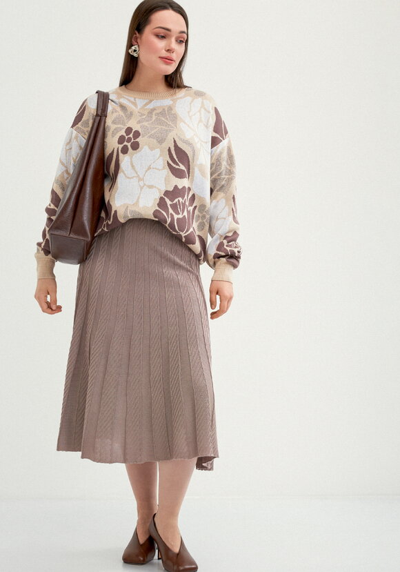 Юбка миди А-силуэта с переплетениями шир.  580, рис. 9