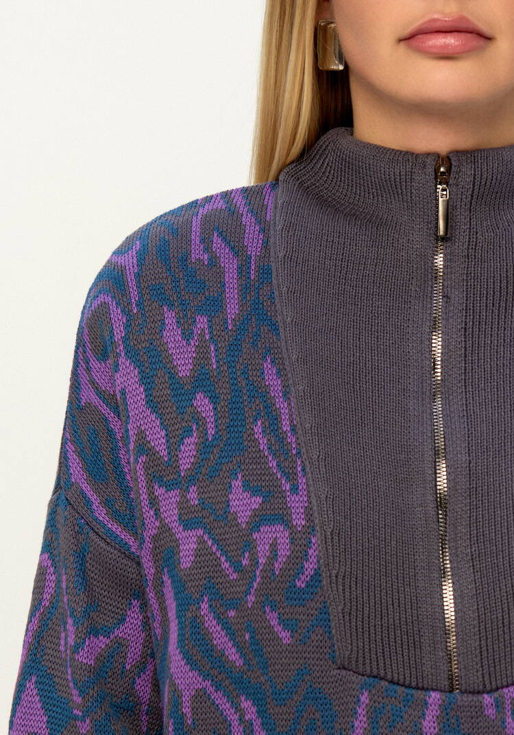 Джемпер поло с принтом абстракция шир.  750, рис. 13