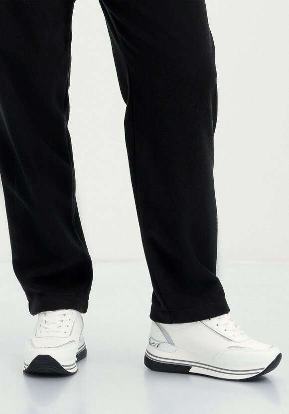 Брюки прямые из флиса на резинке шир.  580, рис. 22