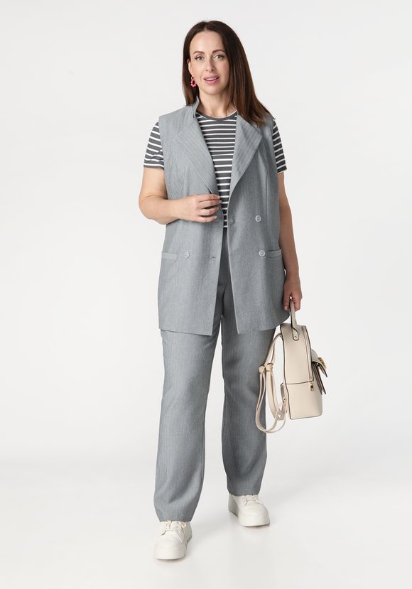 Жилет двубортный однотонный шир.  580, рис. 12