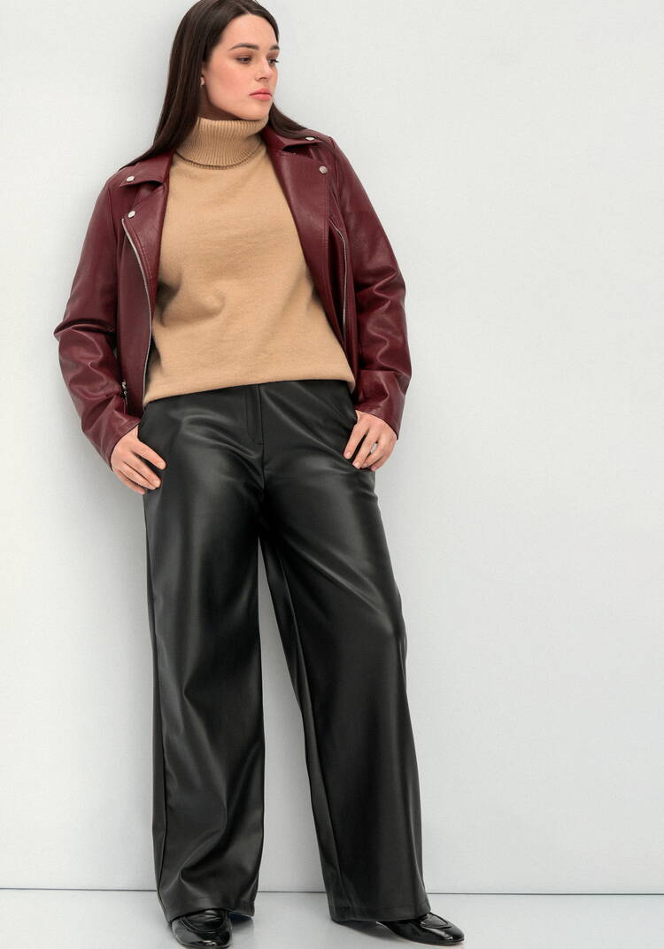 Брюки прямого кроя из экокожи шир.  750, рис. 14