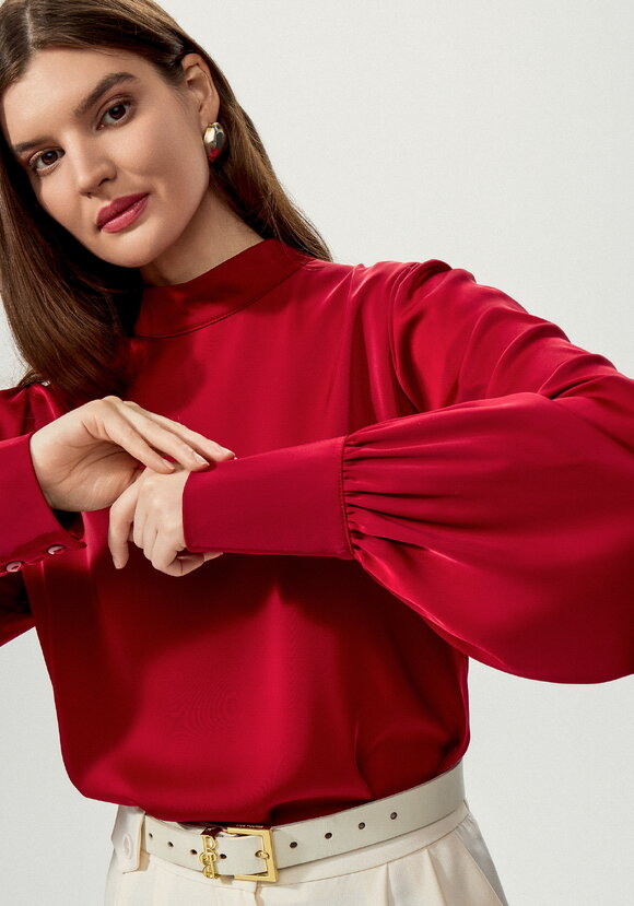 Блуза шелковая с пуговицами на вороте шир.  580, рис. 13