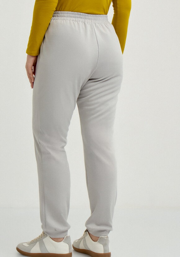 Брюки спортивные из трикотажа шир.  580, рис. 11