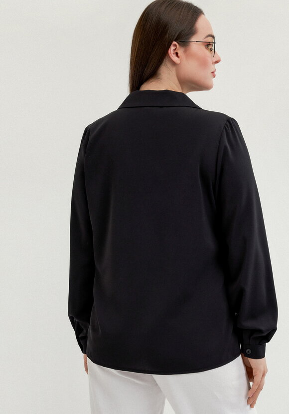 Блуза с отложным воротником с пуговицами шир.  580, рис. 20