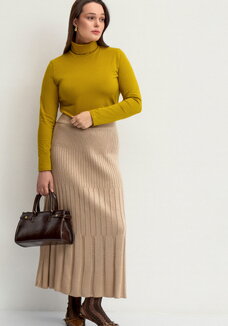 Юбка с фигурными складками