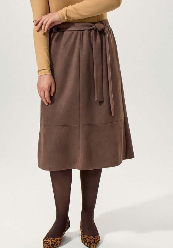 Юбка с клиньями на резинке шир.  580, рис. 7