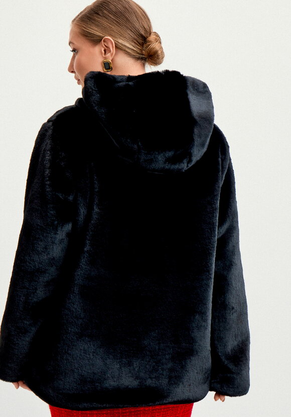 Шуба из эко меха Мишель шир.  580, рис. 3