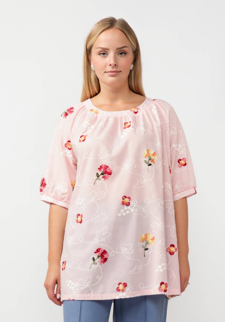 Блуза свободного кроя с цветочной вышивкой шир.  750, рис. 30