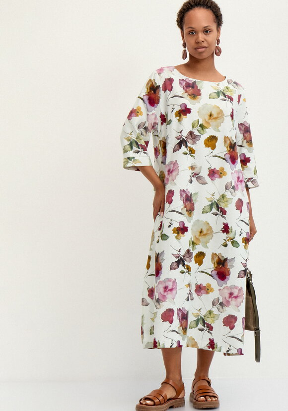 Платье свободного кроя изо льна шир.  580, рис. 17