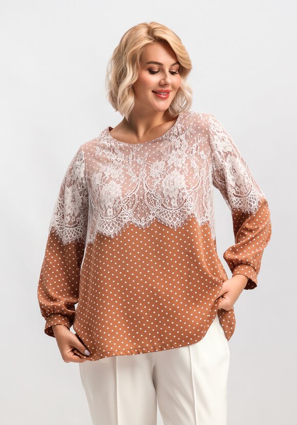 Блуза с кружевом по плечам шир.  580, рис. 37