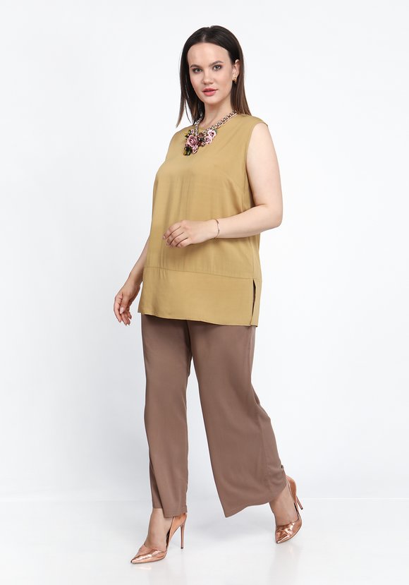 Блуза базовая без рукавов шир.  580, рис. 1