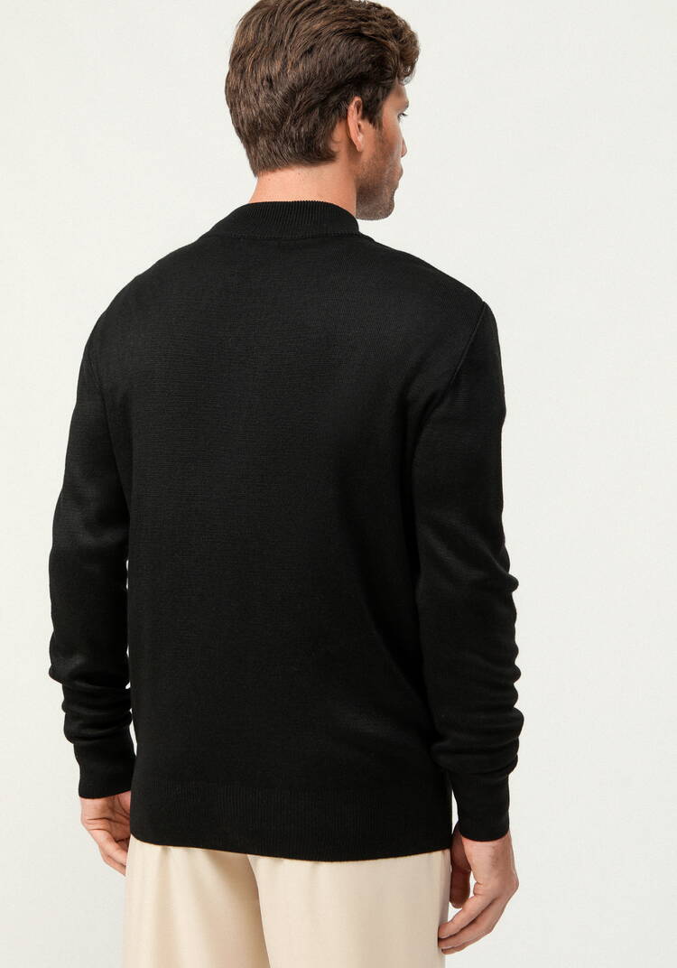 Свитер с воротником стойкой на молнии шир.  750, рис. 11