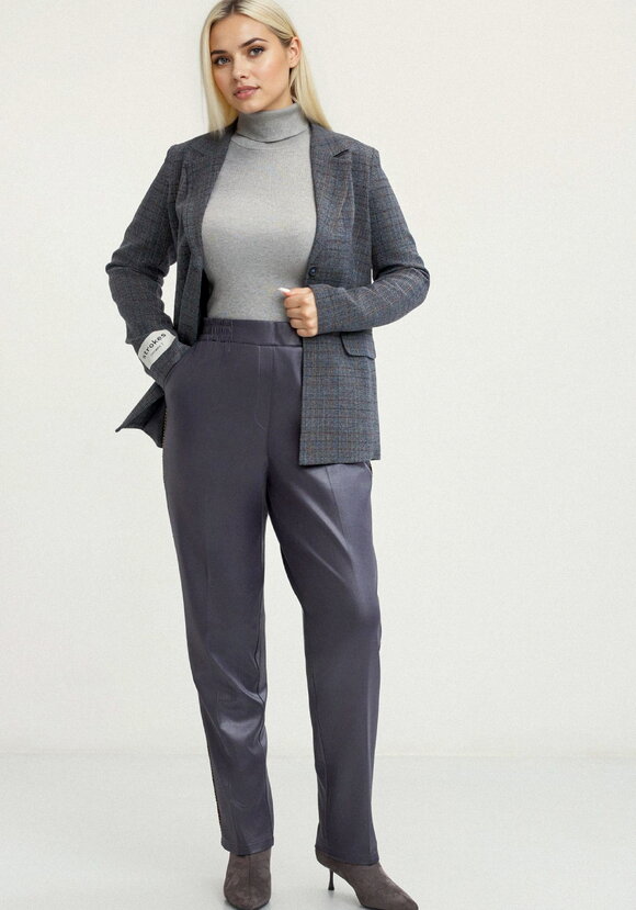 Брюки прямые с кантами по бокам шир.  580, рис. 14