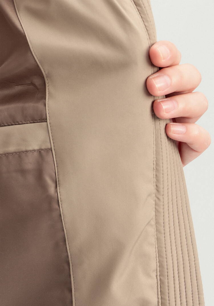 Пуховик стеганый с накладными карманами шир.  750, рис. 9