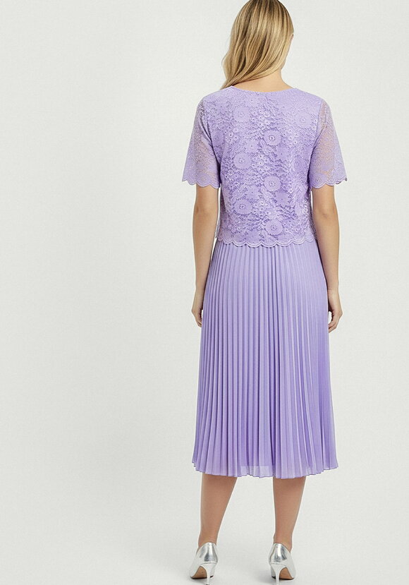 Платье комбинированное с ажурной тканью шир.  580, рис. 11