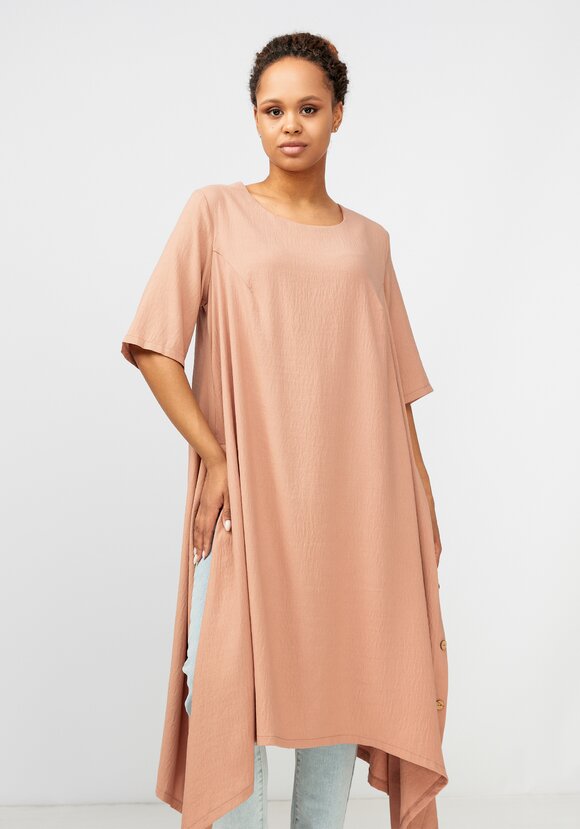 Удлиненная туника с разрезами шир.  580, рис. 8