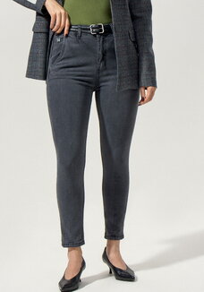 Джинсы на молнии Адель