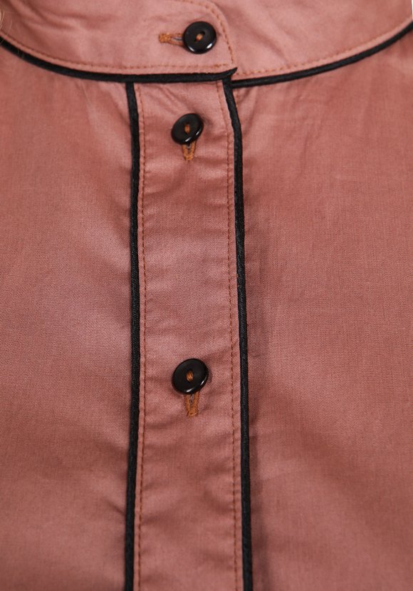 Блуза с отделкой кантом шир.  580, рис. 6