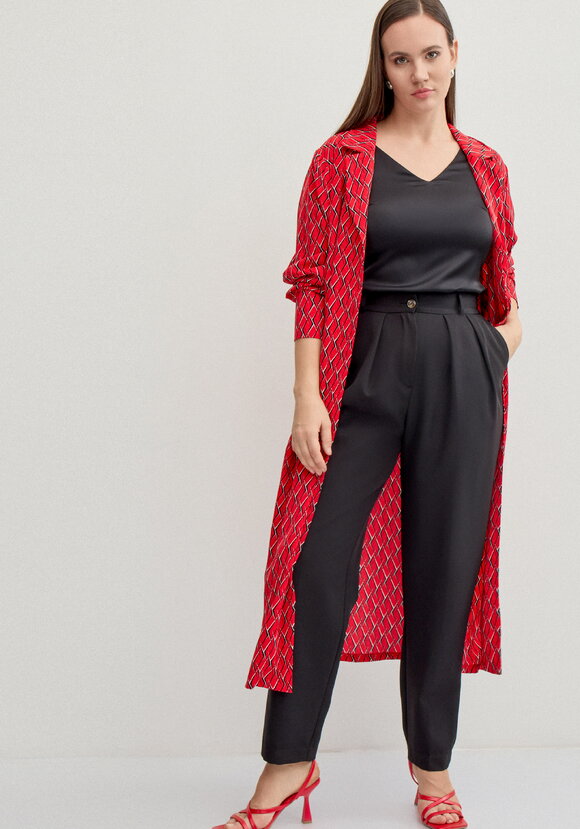 Брюки прямого кроя из костюмной ткани шир.  580, рис. 10