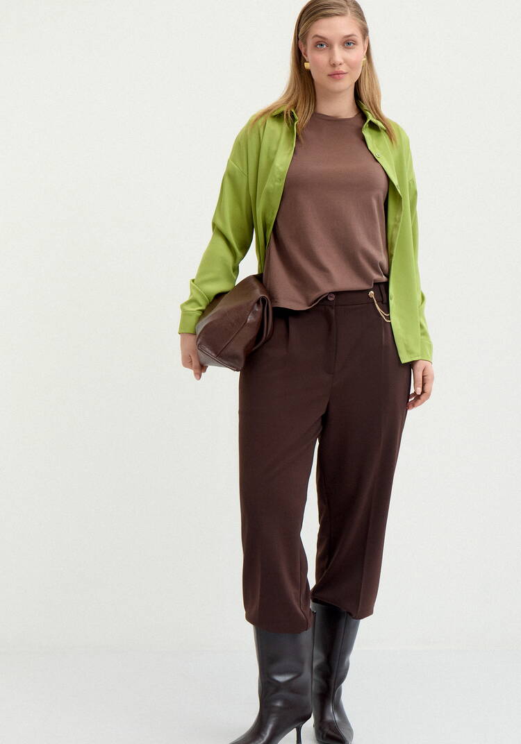 Брюки прямые с дeкором шир.  750, рис. 17