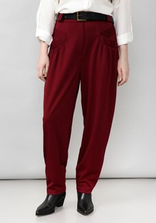 Брюки женские со сборкой на карманах