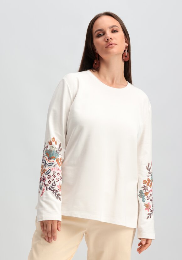 Лонгслив с вышивкой на рукавах шир.  580, рис. 1