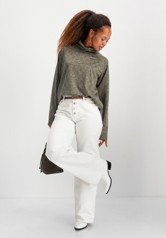 Водолазка с фактурным рисунком шир.  580, рис. 10