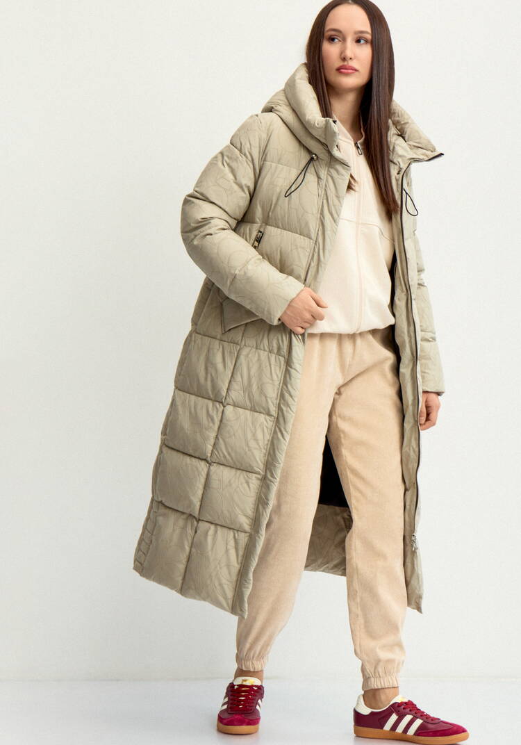 Удлиненный пуховик с капюшоном шир.  750, рис. 26