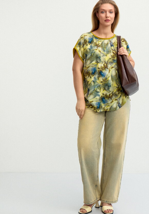 Блуза комбинированная со спущенным плечом шир.  580, рис. 18