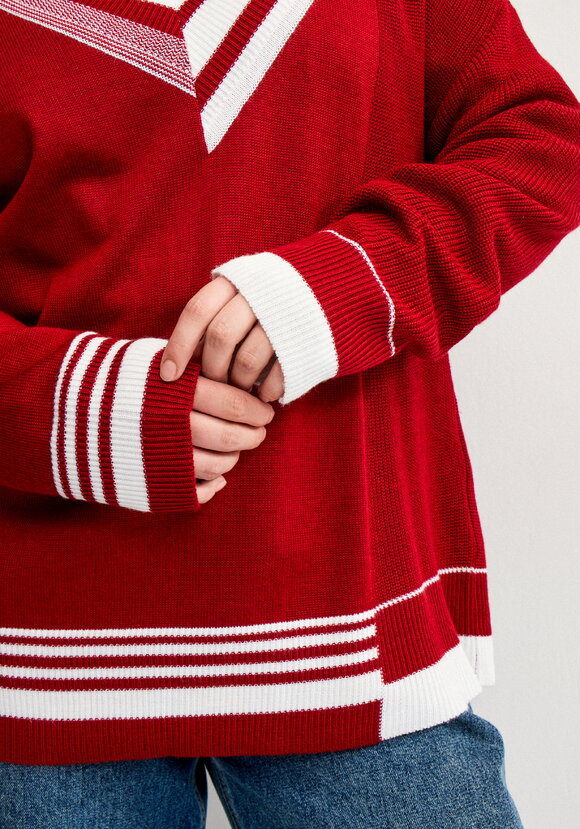 Джемпер Бриония шир.  580, рис. 35