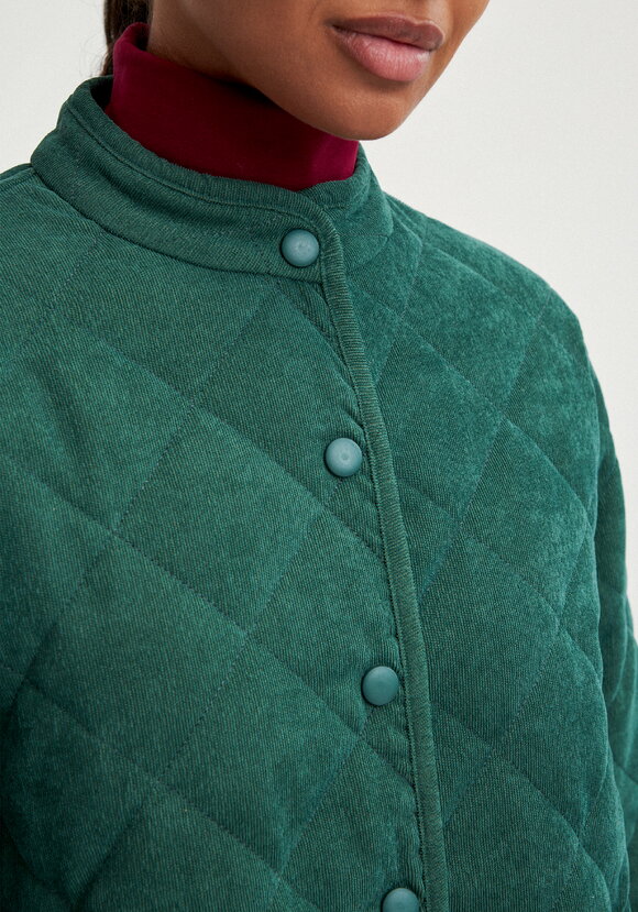 Жакет вельветовый с контрастным подкладом шир.  580, рис. 14