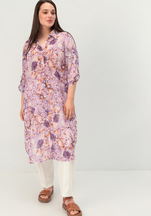 Рубашка удлинённая с цветочным принтом шир.  580, рис. 33