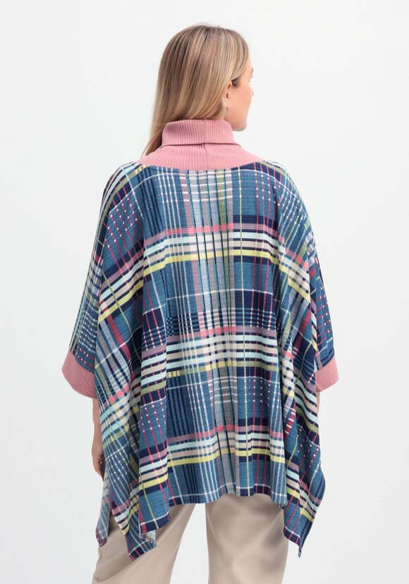 Пончо Сиенна шир.  580, рис. 9