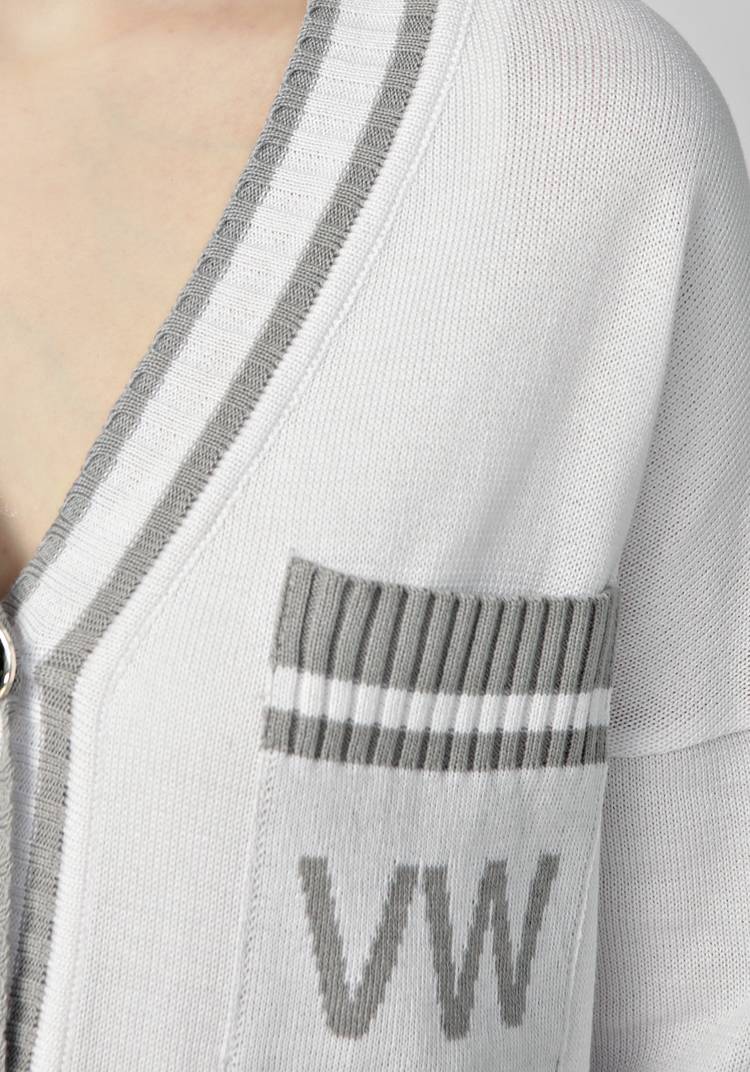 Кардиган с карманом на груди и логотипом шир.  750, рис. 14