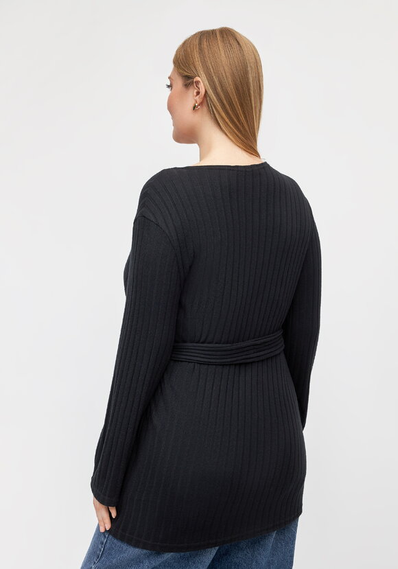 Лонгслив Эмма шир.  580, рис. 15