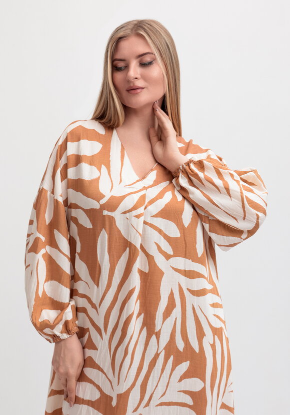 Платье макси с длинным рукавом шир.  580, рис. 12