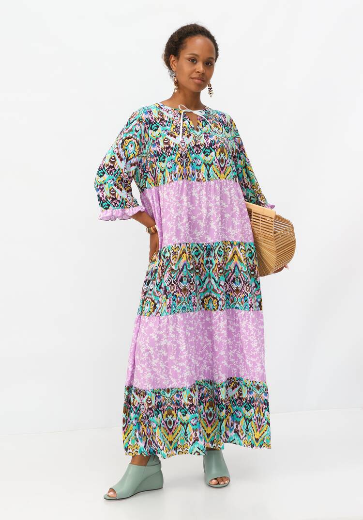 Платье с ярусами и комбинированным принтом шир.  750, рис. 33