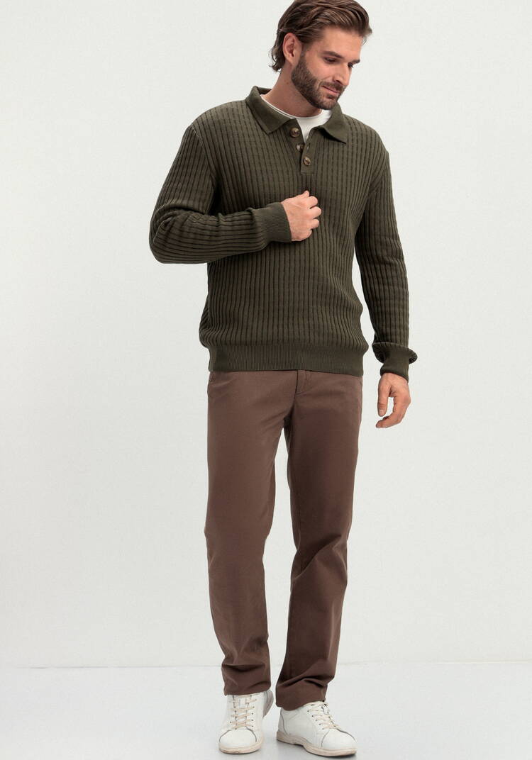 Джемпер с воротником-поло на пуговицах шир.  750, рис. 18