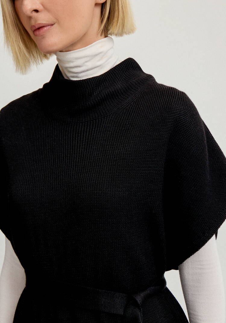 Джемпер-жилет с высоким горлом и поясом шир.  750, рис. 4