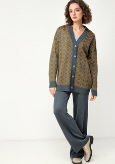 Костюм трикотажный свободного кроя