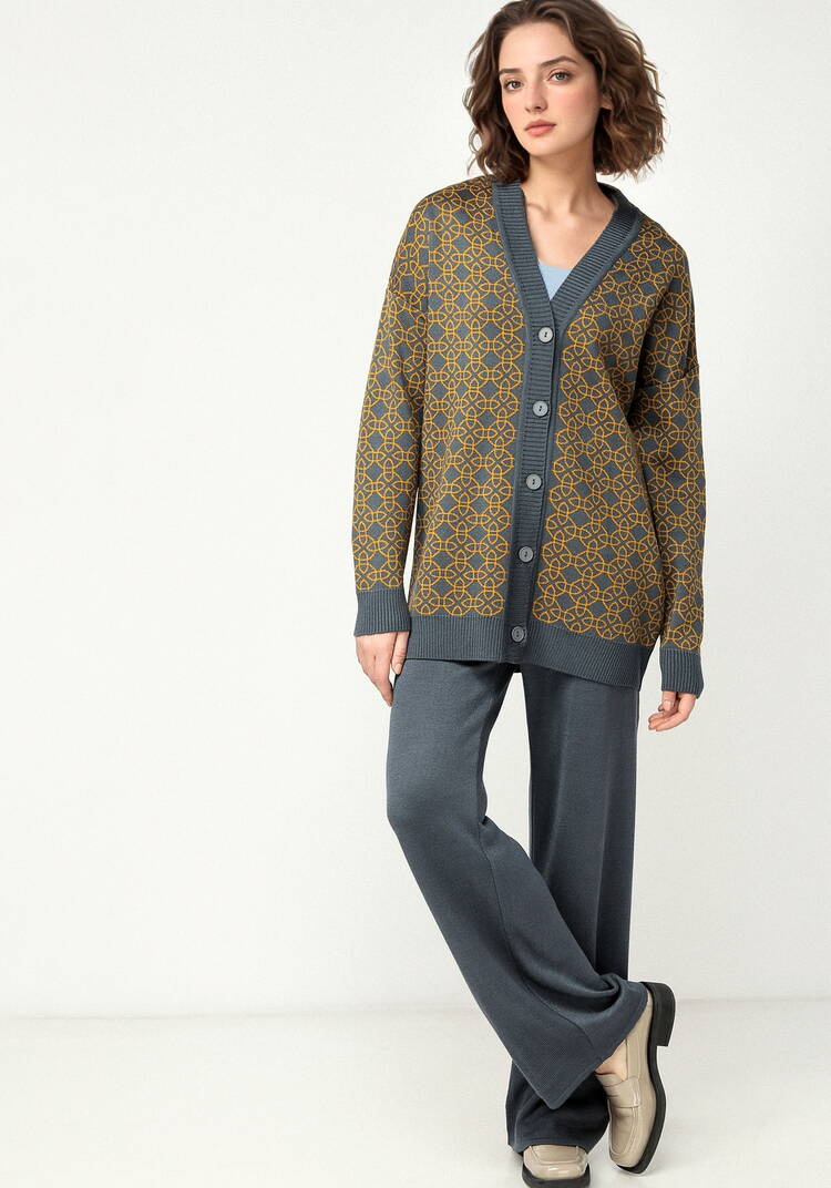 Костюм трикотажный свободного кроя шир.  750, рис. 9