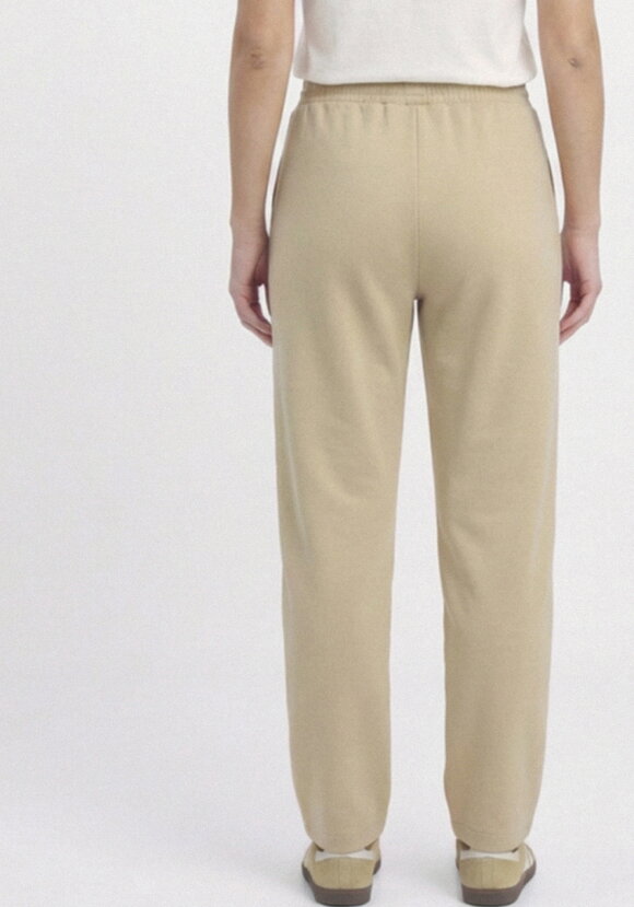 Брюки прямые с стрелками шир.  580, рис. 19