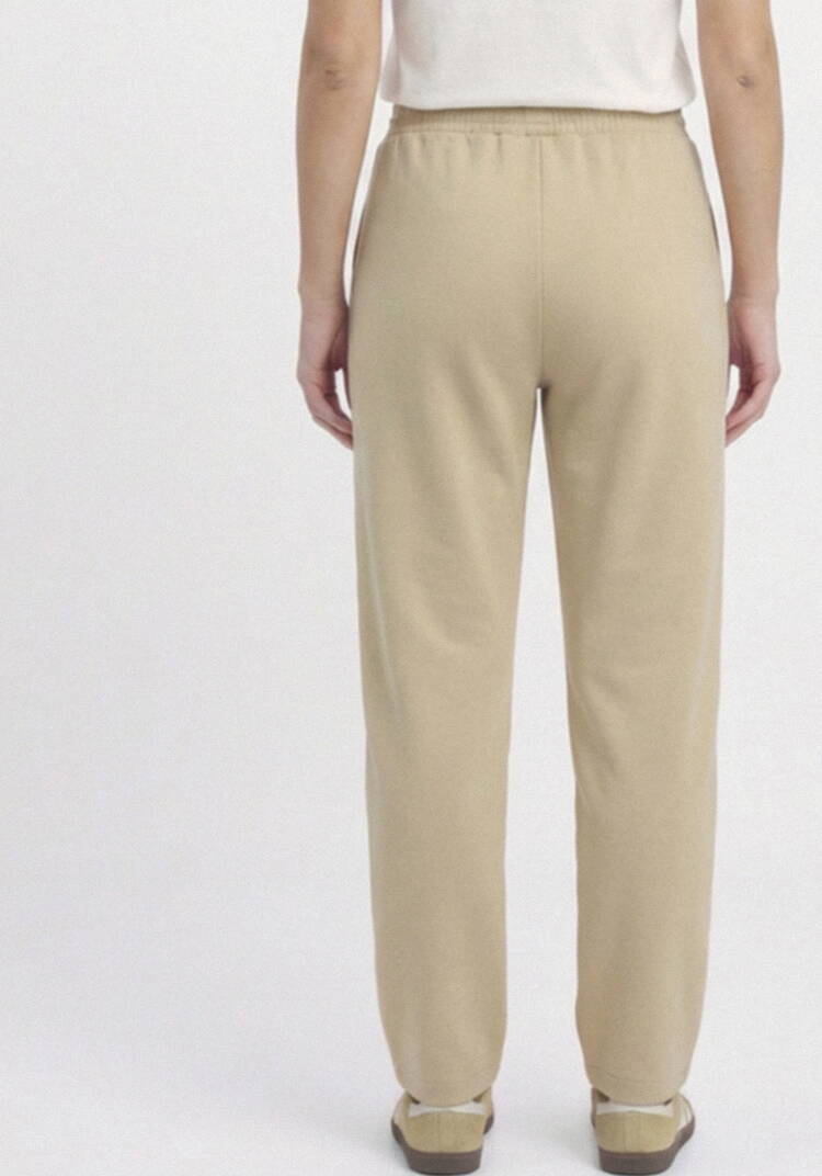 Брюки прямые с стрелками шир.  750, рис. 19