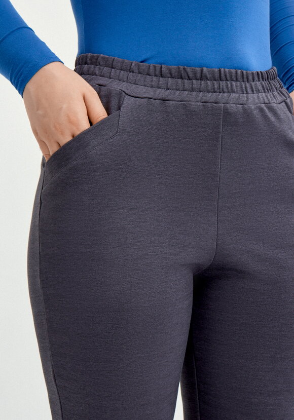 Брюки из джери с кокеткой по спинке шир.  580, рис. 19