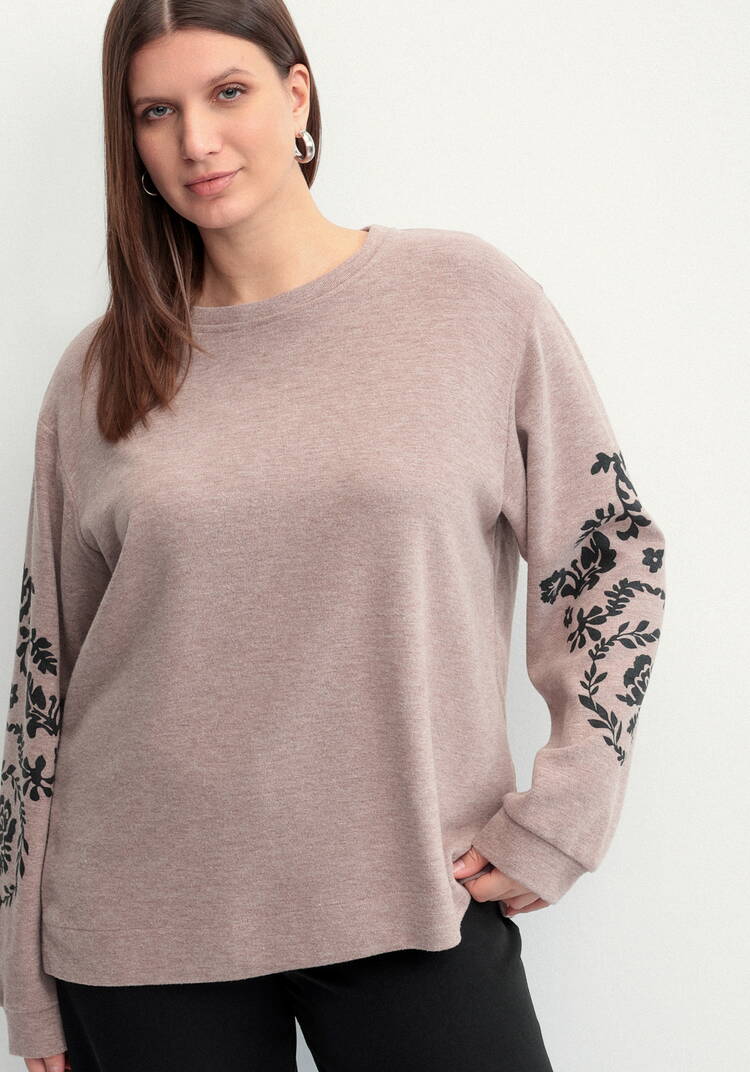 Свитшот с принтом на рукавах шир.  750, рис. 8