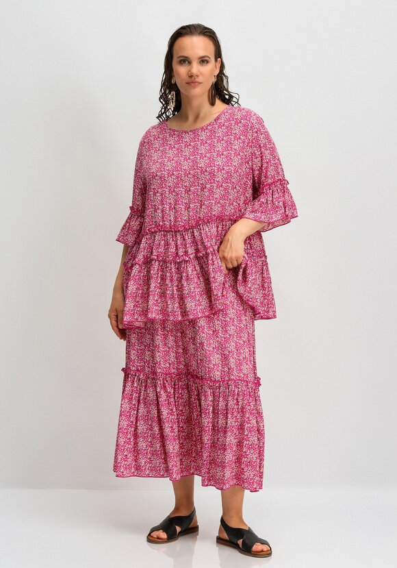 Блуза с воланом по низу и на рукавах шир.  580, рис. 7