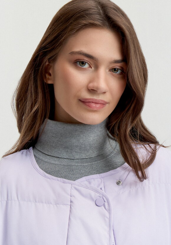 Куртка со съемным воротником шир.  580, рис. 27